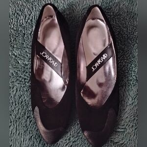 Joan & David Genuine Leather Flats Shoes Women's Size 6